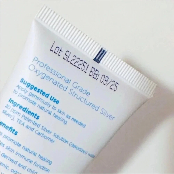 TRUSILVR Rapid Remedy Gel With Activated
Oxygen Technology - Picture 4 of 5